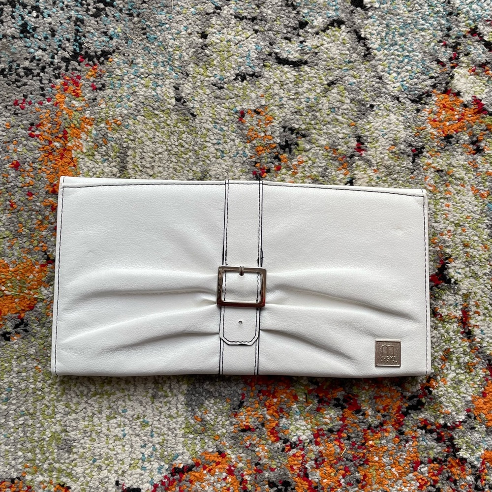 Miche classic shell creamy white.